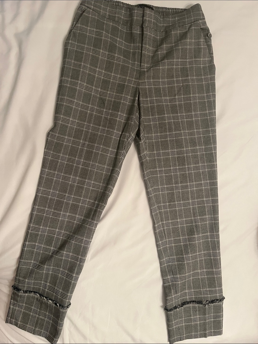 Laundry by Shelli Segal Black and Gray Plaid Trousers